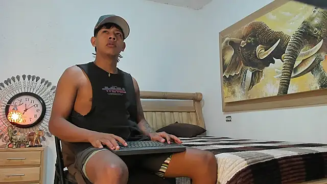 mr stiven  online show from April 2026 02:59:02 AM