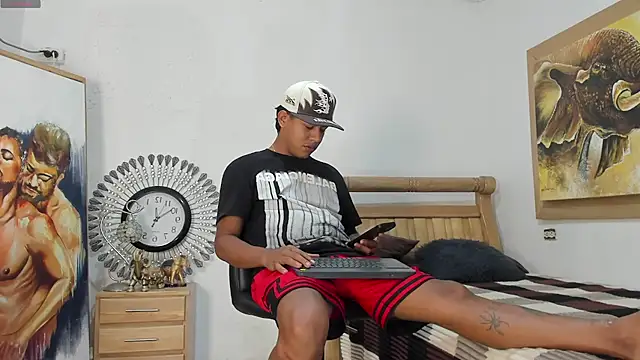 mr stiven  online show from May 2026 06:22:01 AM