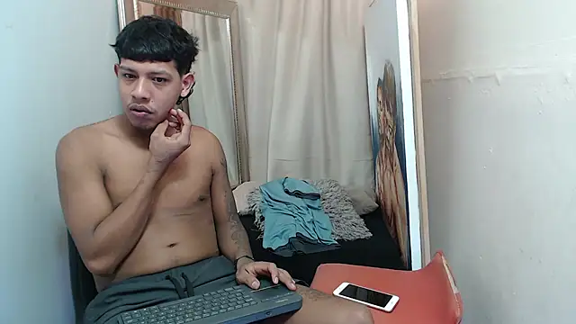 mr stiven  online show from November 2025 03:10:01 AM