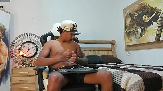 mr stiven  online show from May 2026 03:13:01 AM