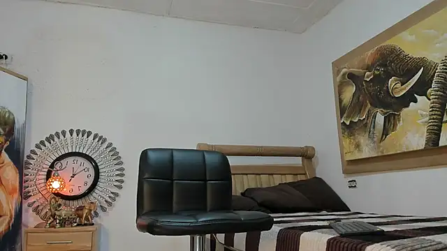 mr stiven  online show from April 2026 03:02:02 AM
