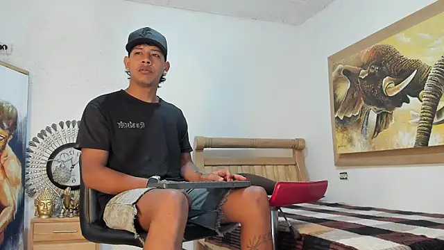 mr stiven  online show from April 2026 02:57:01 AM