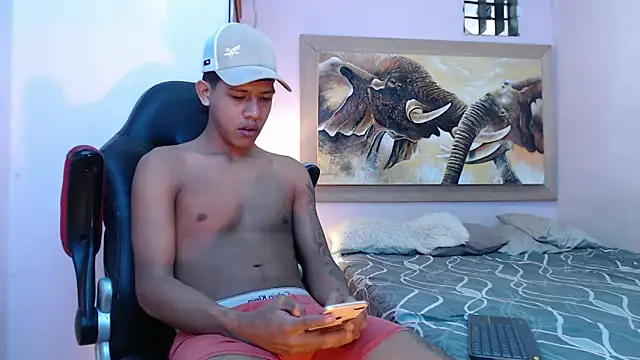 mr stiven  online show from February 2025 05:44:02 AM