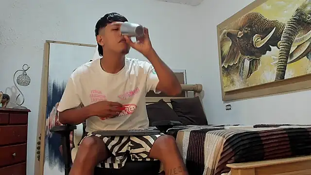 mr stiven  online show from March 2026 03:39:02 AM