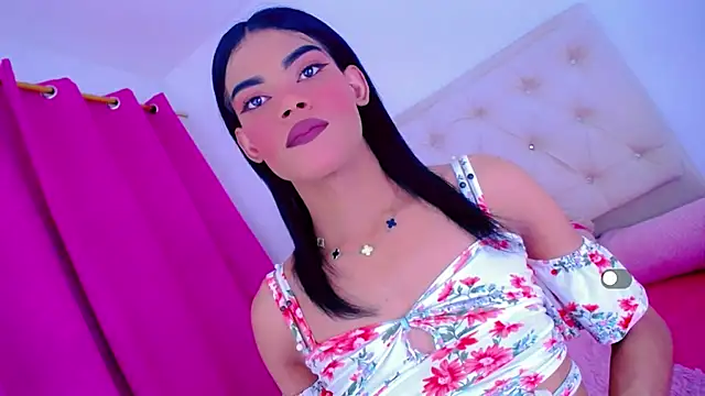 Theylor Rouse online show from July 2026 05:14:02 AM