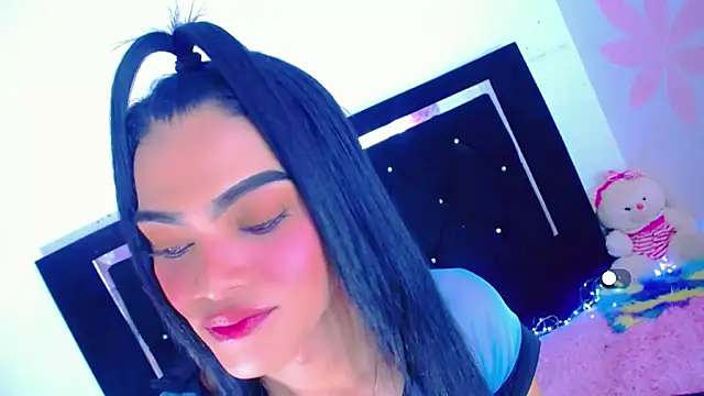 Theylor Rouse online show from November 2025 08:30:02 AM