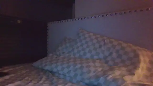 Nickj630 online show from November 2025 12:42:02 PM