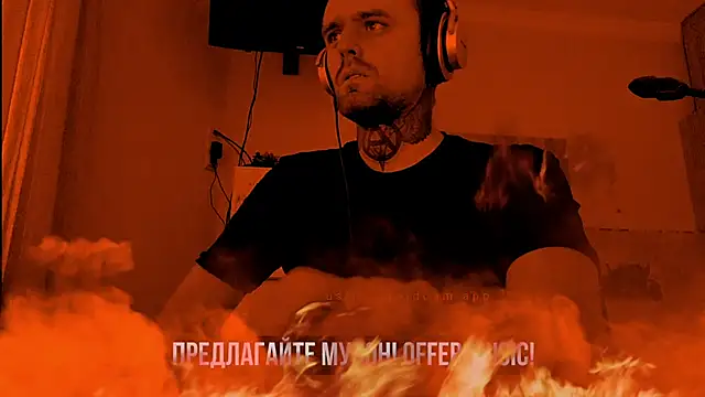 Snapshot of HappyZebra13 chatting on February 2025 12:27:01 PM HappyZebra13 online show from February 2025 12:27:01 PM