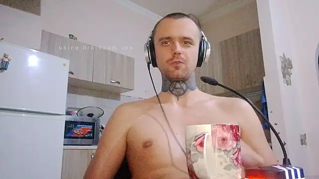 Snapshot of HappyZebra13 chatting on March 2025 06:11:02 PM HappyZebra13 online show from March 2025 06:11:02 PM