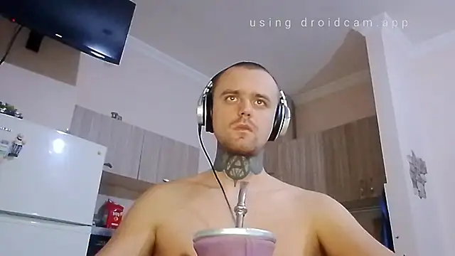 Snapshot of HappyZebra13 chatting on January 2025 03:44:01 PM HappyZebra13 online show from January 2025 03:44:01 PM