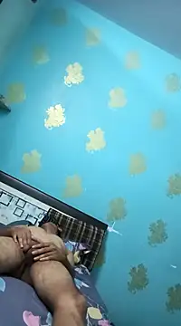 Snapshot of Smarterboytravel chatting on January 2025 09:26:02 PM Smarterboytravel online show from January 2025 09:26:02 PM