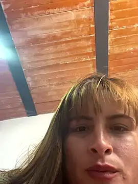 Liah ferrer online show from October 2025 11:41:02 PM