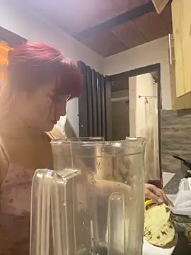 Liah ferrer online show from February 2026 04:06:01 PM