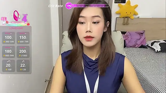 Bella-LL online show from October 2025 04:28:02 PM