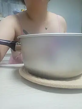 Snapshot of asiancat1 chatting on January 2025 06:15:02 AM asiancat1 online show from January 2025 06:15:02 AM