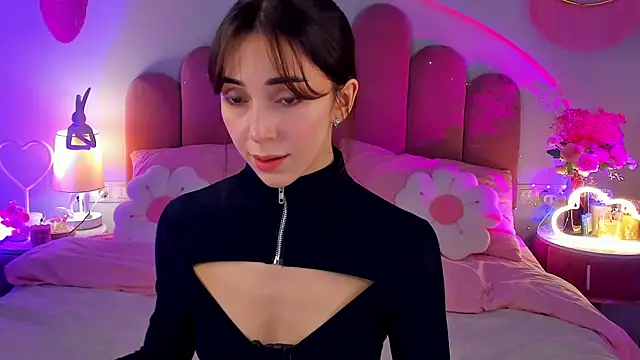 ElsaYoung online show from November 2025 10:21:02 PM