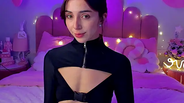 ElsaYoung online show from December 2025 07:52:02 PM