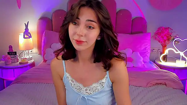 ElsaYoung online show from November 2025 08:24:01 PM