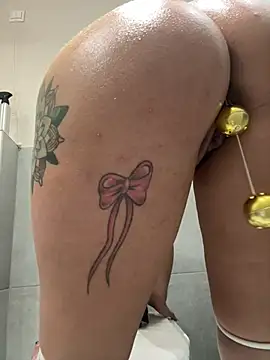 Snapshot of Jenaki31 chatting on March 2025 08:08:01 PM Jenaki31 online show from March 2025 08:08:01 PM