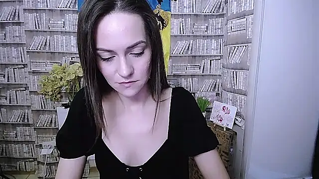 Lina Star S online show from October 2025 07:20:02 AM