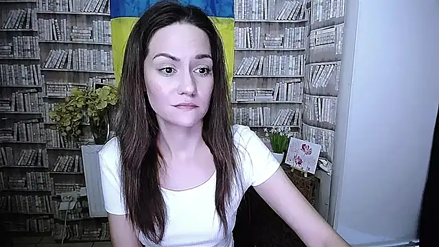 Lina Star S online show from November 2025 10:08:01 AM