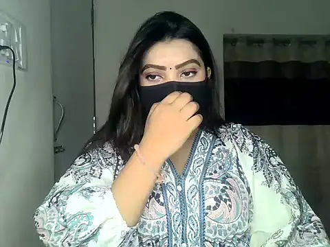 ishi Beauty online show from April 2026 04:30:02 AM