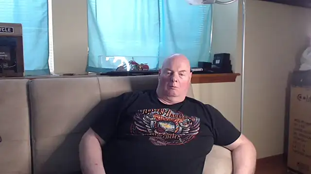Snapshot of harley99574 chatting on October 2025 07:44:01 PM harley99574 online show from October 2025 07:44:01 PM