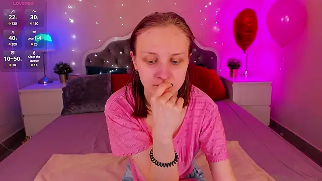 SallyFishery online show from March 2025 01:28:01 AM