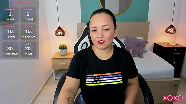 Snapshot of linda_rios_ chatting on February 2025 07:12:02 PM linda rios online show from February 2025 07:12:02 PM