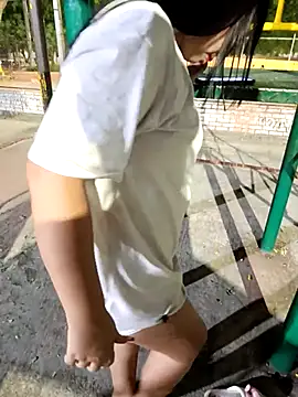 Snapshot of KathaDanger chatting on October 2025 03:29:02 AM KathaDanger online show from October 2025 03:29:02 AM