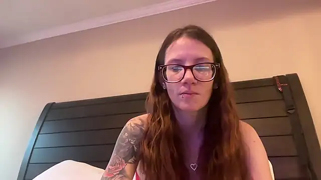 Snapshot of yourstrulylivy69 chatting on February 2025 01:24:01 PM yourstrulylivy69 online show from February 2025 01:24:01 PM