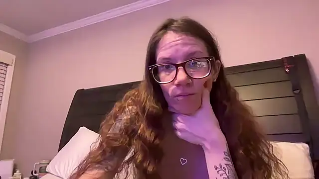 Snapshot of yourstrulylivy69 chatting on February 2025 11:33:01 AM yourstrulylivy69 online show from February 2025 11:33:01 AM