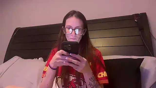 Snapshot of yourstrulylivy69 chatting on January 2025 01:10:02 AM yourstrulylivy69 online show from January 2025 01:10:02 AM