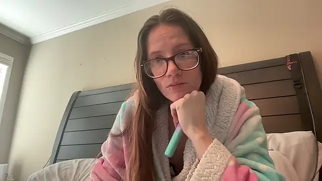 Snapshot of yourstrulylivy69 chatting on January 2025 07:27:02 PM yourstrulylivy69 online show from January 2025 07:27:02 PM