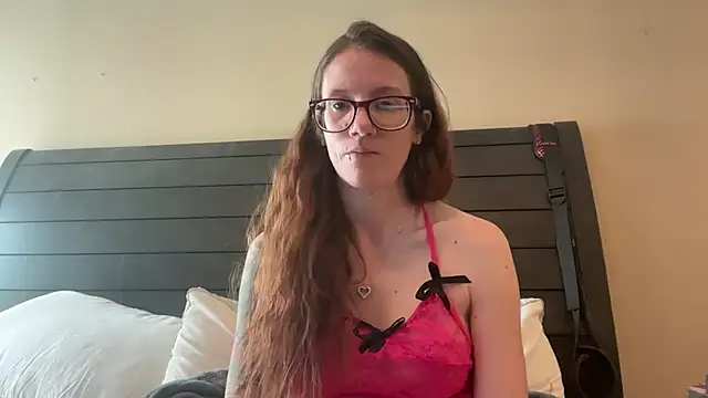 Snapshot of yourstrulylivy69 chatting on February 2025 04:30:02 PM yourstrulylivy69 online show from February 2025 04:30:02 PM