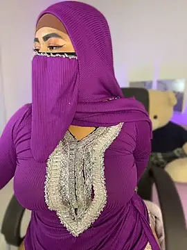 jazmin anbar online show from April 2026 10:27:02 PM