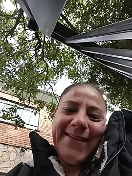 sasi luna online show from March 2026 01:11:01 PM