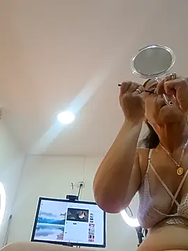 sasi luna online show from November 2025 02:07:02 PM