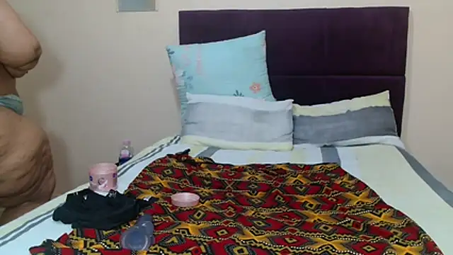 Bbw255 online show from November 2025 05:13:02 PM