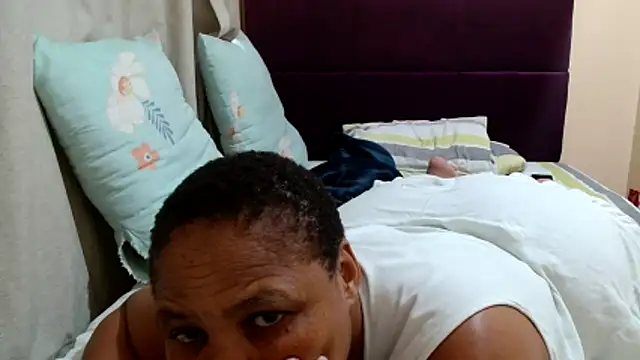 Snapshot of Bbw255 chatting on April 2026 07:34:01 AM Bbw255 online show from April 2026 07:34:01 AM