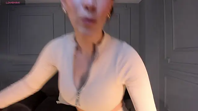 MiaFarrell  online show from November 2025 11:26:02 AM