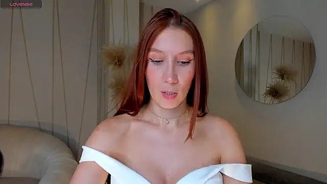 MiaFarrell  online show from March 2025 05:28:01 PM