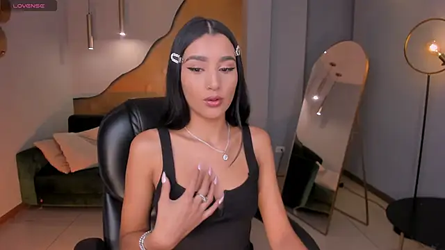 Snapshot of BellaCarteer_ chatting on October 2025 01:01:01 PM BellaCarteer online show from October 2025 01:01:01 PM