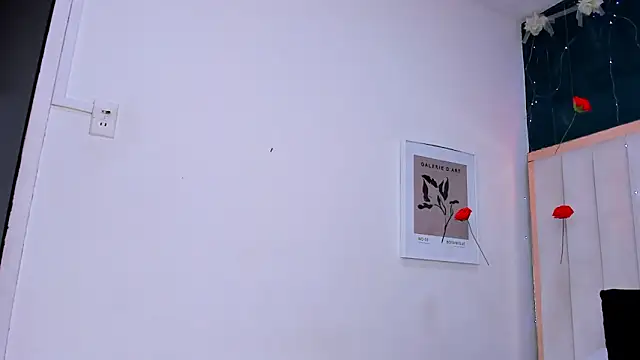 africa holmes online show from April 2026 02:46:02 AM