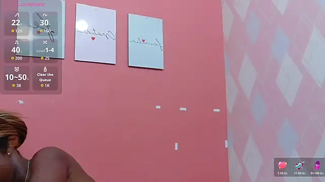 kinkyandsavage online show from November 2025 07:19:02 PM