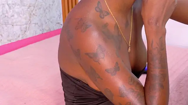 kinkyandsavage online show from December 2025 07:29:01 PM