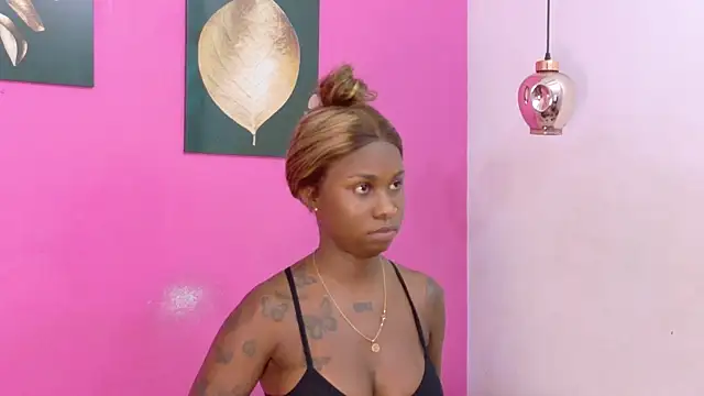 kinkyandsavage online show from November 2025 08:24:02 PM