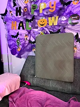 Naticol1 online show from October 2025 04:00:02 AM