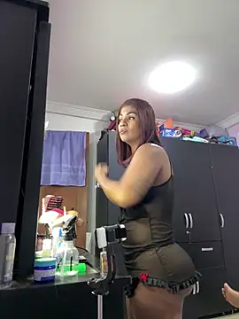 Snapshot of Naticol1 chatting on February 2026 11:14:02 PM Naticol1 online show from February 2026 11:14:02 PM