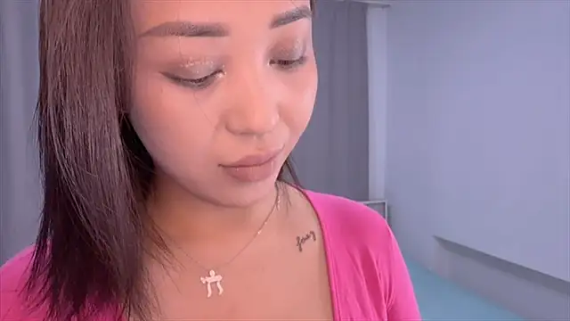 PurrrfectMiko online show from April 2026 02:40:02 PM